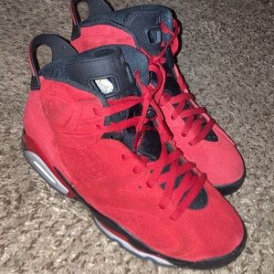 Jordan 6 toro bravo